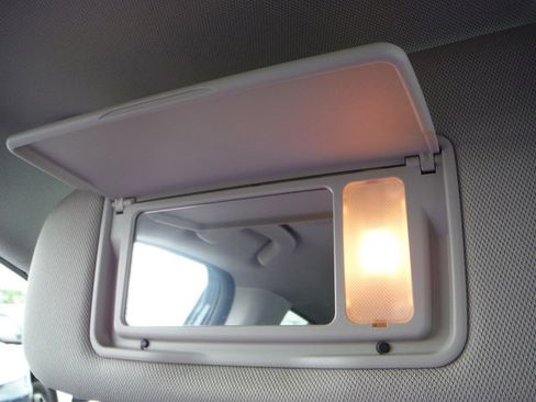 Used 2024 Honda CR-V EX image 29