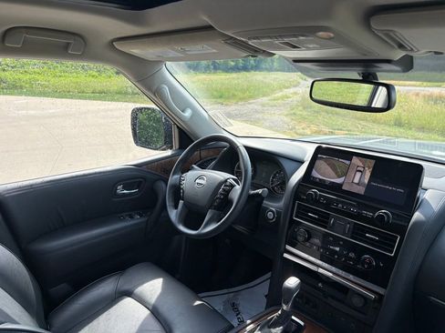 Used 2024 Nissan Armada SL AWD/4WD image 38