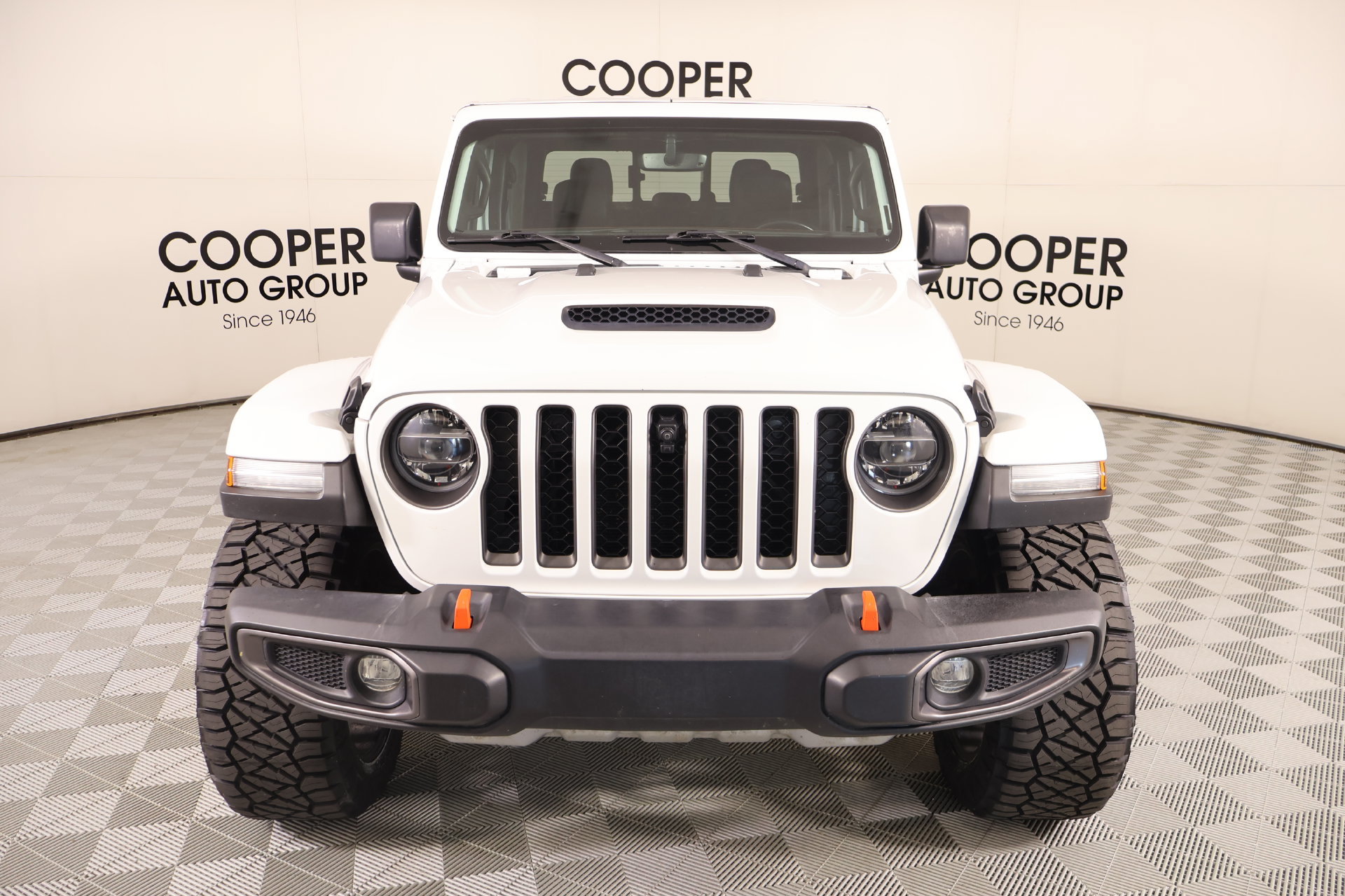 Used 2022 Jeep Gladiator Mojave w/ LED Lighting Group AWD/4WD image 10