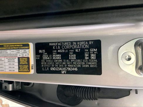 Used 2025 Kia Soul LX w/ LX Technology Package FWD image 31