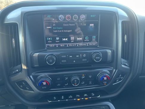 Used 2017 Chevrolet Silverado 1500 LTZ Z71 w/ LTZ Plus Package AWD/4WD image 29