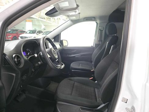 Used 2020 Mercedes-Benz Metris image 36