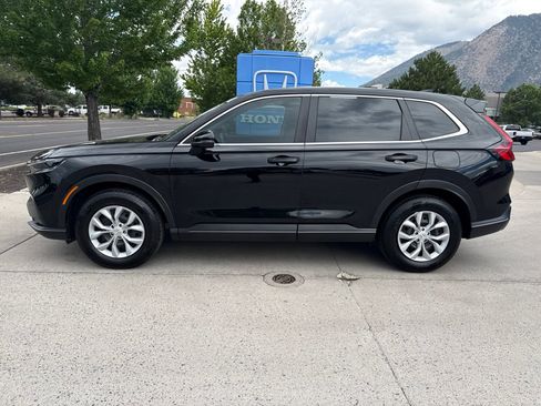 Certified 2023 Honda CR-V LX image 9