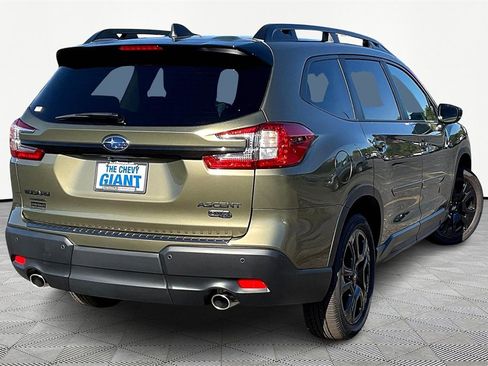 Used 2025 Subaru Ascent Bronze Edition image 7