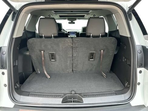 Used 2019 GMC Acadia SLT w/ Black Edition AWD/4WD image 9