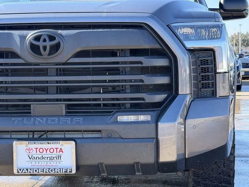 Used 2022 Toyota Tundra SR5 image 8