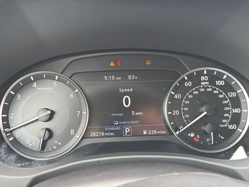 Certified 2023 INFINITI QX50 Luxe AWD/4WD image 10