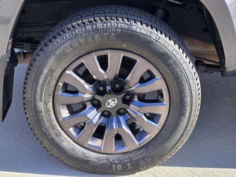 Used 2023 Toyota Tacoma Limited w/ Nightshade Package image 10