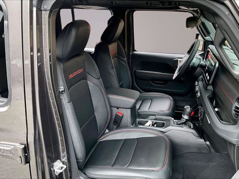 New 2026 Jeep Wrangler Unlimited Rubicon image 9