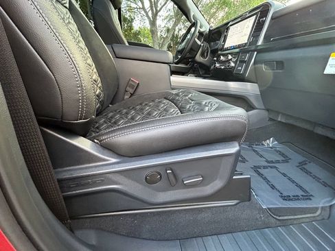New 2026 Ford F250 Lariat w/ Black Appearance Package AWD/4WD image 29