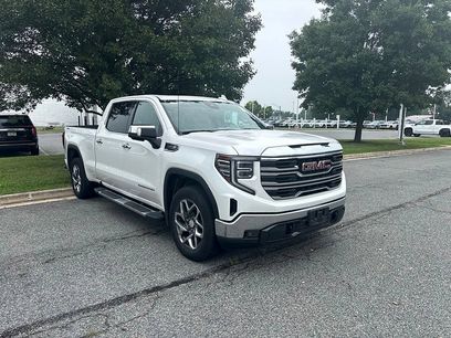 Used 2022 GMC Sierra 1500 SLT w/ SLT Convenience Package