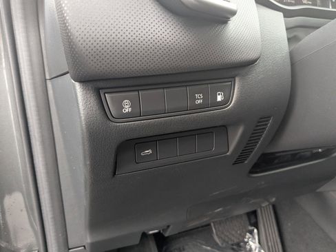 Used 2025 MAZDA CX-50 2.5 Hybrid w/ Preferred Pkg image 21