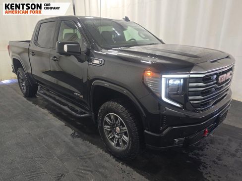 Used 2024 GMC Sierra 1500 AT4 w/ AT4 Premium Package image 3