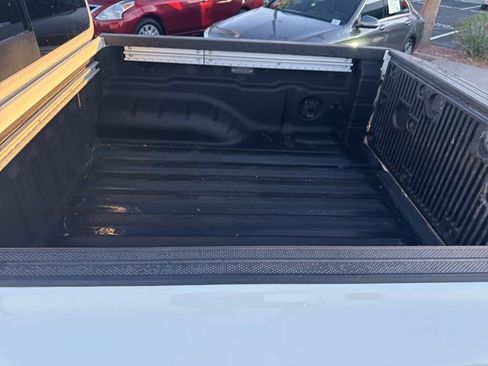 Used 2024 Nissan Frontier Pro-X w/ Pro Convenience Package image 14