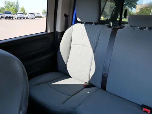 Used 2014 RAM 1500 Express AWD/4WD image 12