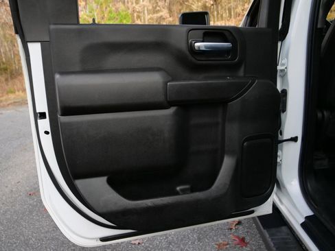 Used 2021 GMC Sierra 3500 2WD Crew Cab w/ Convenience Package image 26