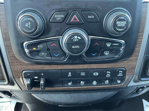 Used 2018 RAM 2500 Laramie image 23