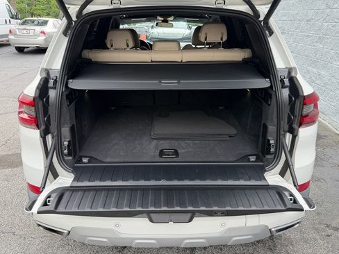 Used 2021 BMW X5 sDrive40i w/ Premium Package RWD image 18