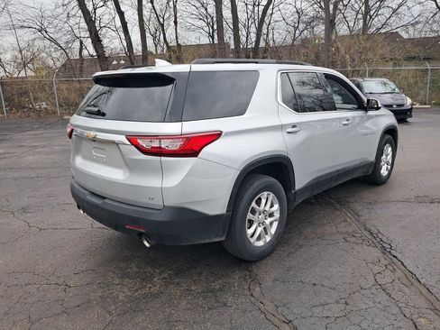 Used 2019 Chevrolet Traverse LT image 8