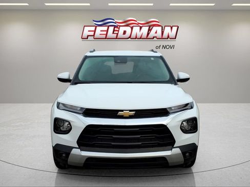Used 2022 Chevrolet TrailBlazer LT w/ Convenience Package FWD image 9