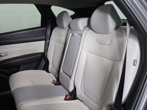Certified 2025 Hyundai Tucson SE AWD/4WD image 25