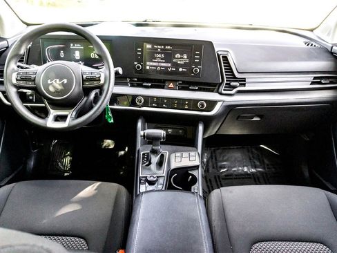 Used 2024 Kia Sportage LX image 29