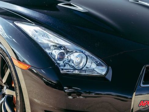 Used 2013 Nissan GT-R Premium AWD/4WD image 45