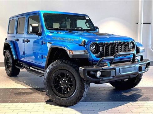Used 2023 Jeep Wrangler Unlimited Rubicon 4xe AWD/4WD image 12