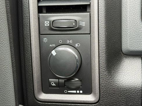 Used 2017 RAM 2500 Tradesman w/ Snow Chief Group image 16