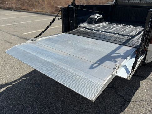 Used 2016 Ford F250 XL w/ Power Equipment Group image 24