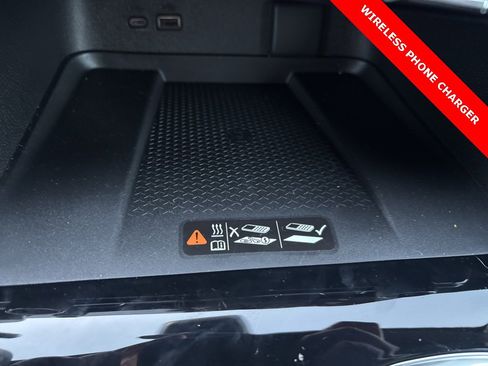 New 2025 Chevrolet Traverse LT w/ Midnight/Sport Edition image 5