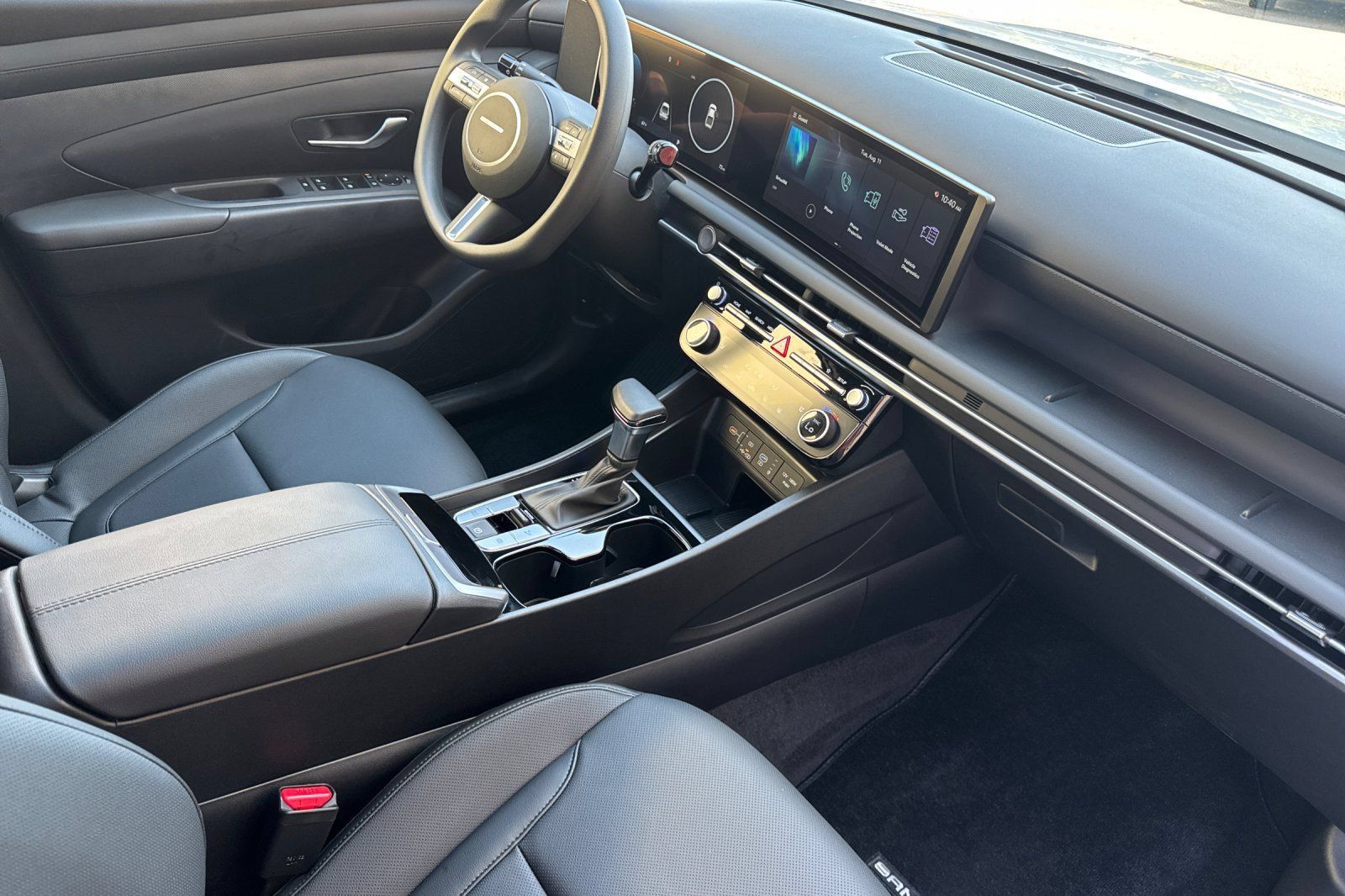 Certified 2026 Hyundai Santa Cruz SEL FWD image 17