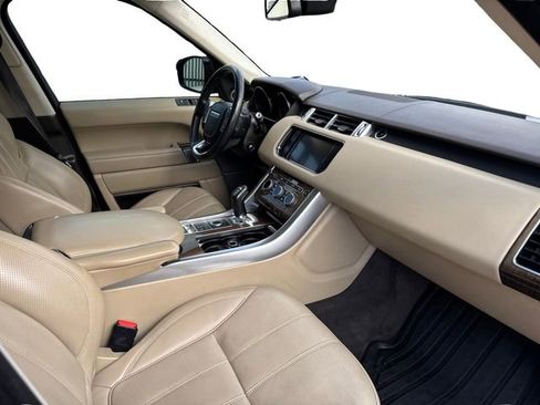 Used 2016 Land Rover Range Rover Sport HSE image 10