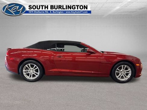 Used 2015 Chevrolet Camaro LT RWD image 8