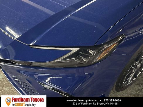 Used 2025 Toyota Camry XSE image 9