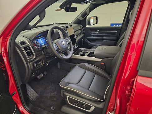 New 2026 RAM 1500 Laramie AWD/4WD image 11