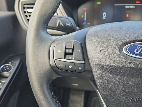 Used 2023 Ford Escape Active image 17