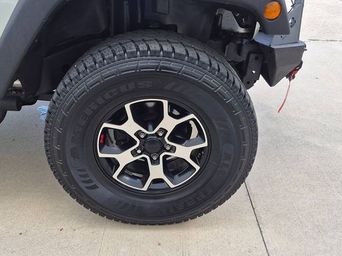 Used 2012 Jeep Wrangler Sport AWD/4WD image 22