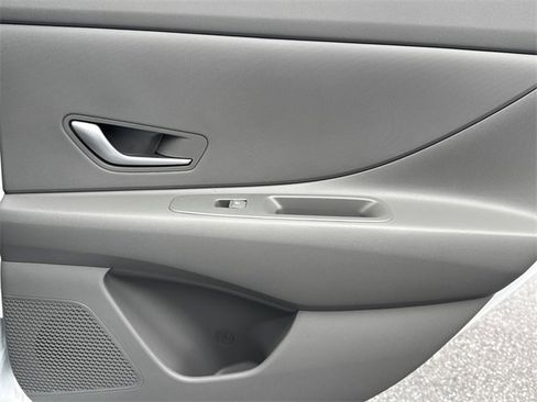 New 2026 Hyundai Elantra Blue image 16