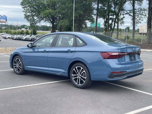 New 2026 Volkswagen Jetta Sport FWD image 4