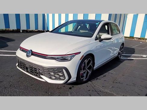 New 2025 Volkswagen GTI SE image 32