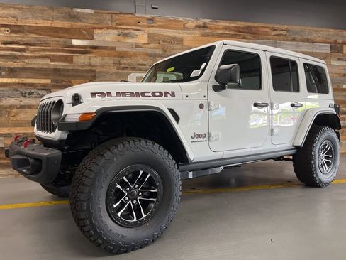 New 2026 Jeep Wrangler Unlimited Rubicon AWD/4WD image 18