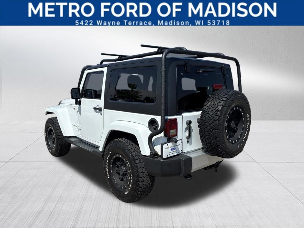Used 2015 Jeep Wrangler Sahara AWD/4WD image 3