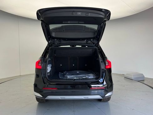 Used 2025 BMW X1 xDrive28i w/ Premium Package image 5