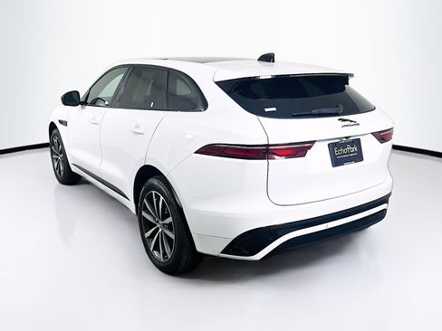 Used 2025 Jaguar F-PACE R-Dynamic S image 5