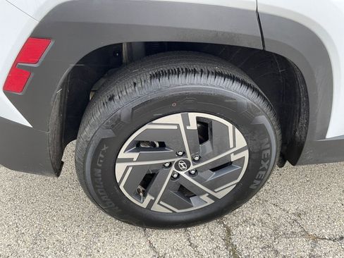 Used 2025 Hyundai Tucson Blue image 30