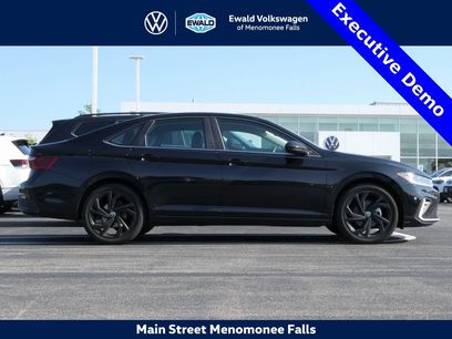 New 2025 Volkswagen Jetta SE