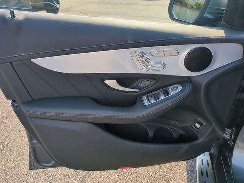 Used 2022 Mercedes-Benz GLC 43 AMG 4MATIC image 12