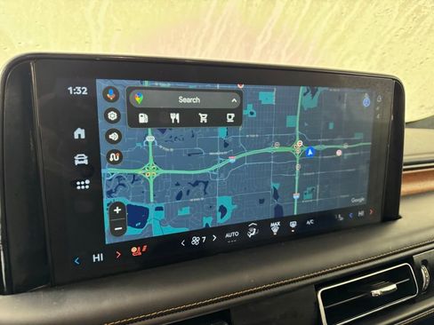 Certified 2025 Lincoln Aviator Black Label image 34