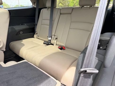 Used 2022 Honda Pilot Elite image 13